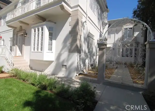 Property at 744 S Ridgeley Dr, Los Angeles, CA, 90036, 2 beds, 2 baths, [object Object]