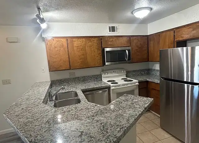 Photo of 2020 Cheyenne Way, Modesto, CA 95356
