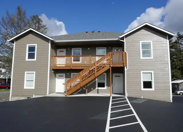 Property at 715 Avenue S #101, Seaside, OR, 97138, 2 beds, 1.5 baths, [object Object]