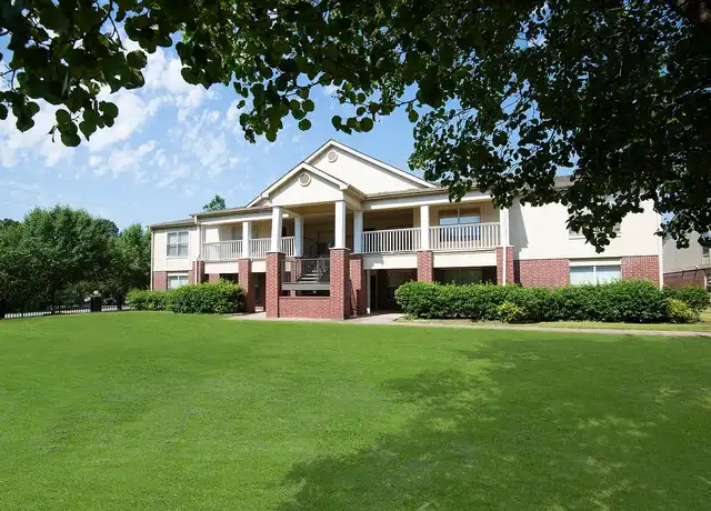 Property at Eagle Hill I IV - 2 Eagle Hill Dr, Little Rock, AR, 72210, 1-2 bed, 1-2 bath, [object Object]