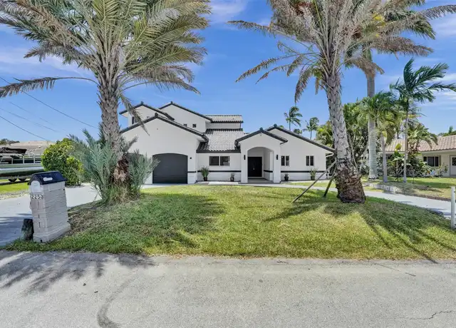 Property at 2256 SE 10th St, Pompano Beach, FL, 33062, 6 beds, 4 baths, [object Object]