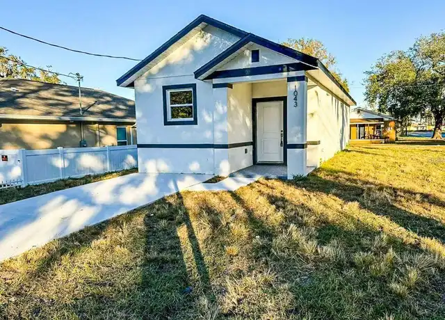 Property at 1043 N New York Ave, Lakeland, FL, 33805, 2 beds, 2 baths, [object Object]