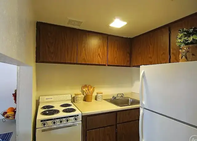 Photo of 6105 N 59th Ave, Glendale, AZ 85301
