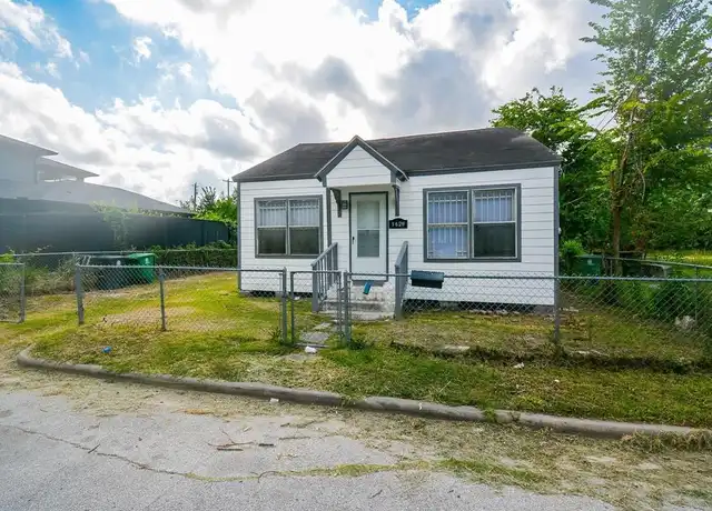 Property at 3625 Sauer St, Houston, TX, 77004, 2 beds, 1 bath, [object Object]