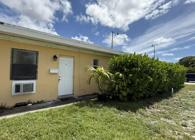 Property at 3300 Broadway Unit 6, West Palm Beach, FL, 33407, 0 beds, 1 bath, [object Object]
