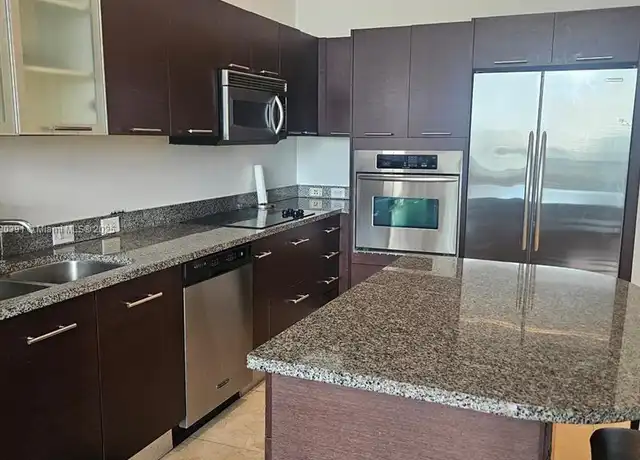Property at 3029 NE 188th St #1006, Miami, FL, 33180, 1 bed, 2 baths, [object Object]