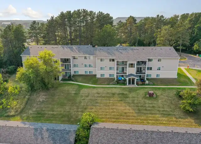 Property at Southview Apartments - 100 Southview Dr, Hibbing, MN, 55746, 1-3 bed, 1 bath, [object Object]