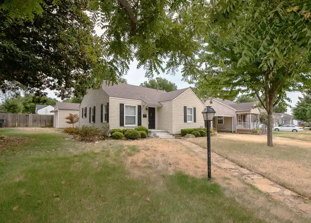 Property at 1403 S Quebec Ave, Tulsa, OK, 74112, 2 beds, 1 bath, [object Object]