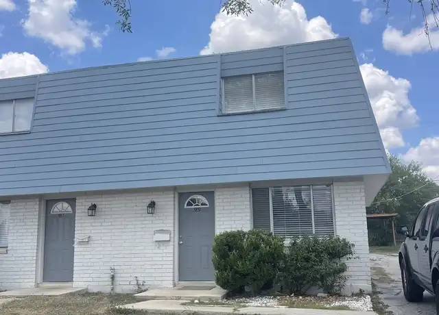 Property at 917 Oblate Dr, San Antonio, TX, 78216, 2 beds, 1.5 baths, [object Object]