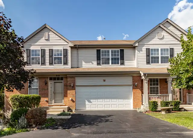 Property at 810 Spencer Ln, Lake Zurich, IL, 60047, 3 beds, 2.5 baths, [object Object]