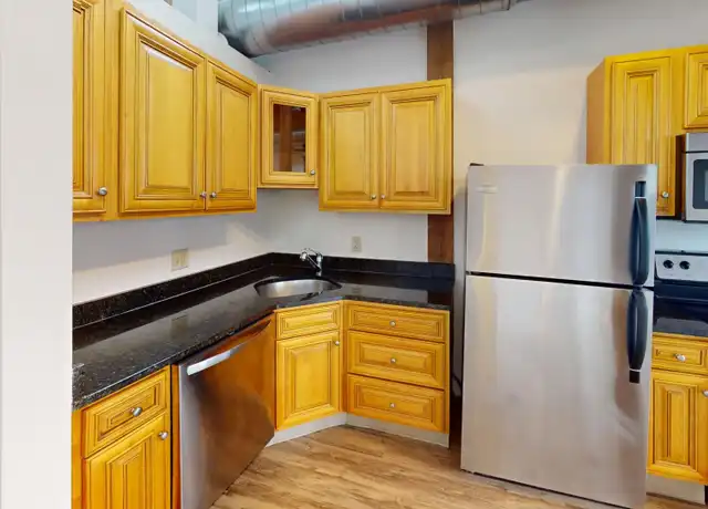 Property at 7 Marble St Unit BSL-W422, Whitman, MA, 02382, 1 bed, 1 bath, [object Object]