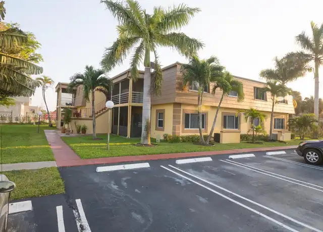 Property at 8900 NW 38th Dr Unit 4, Coral Springs, FL, 33065, 2 beds, 1 bath, [object Object]