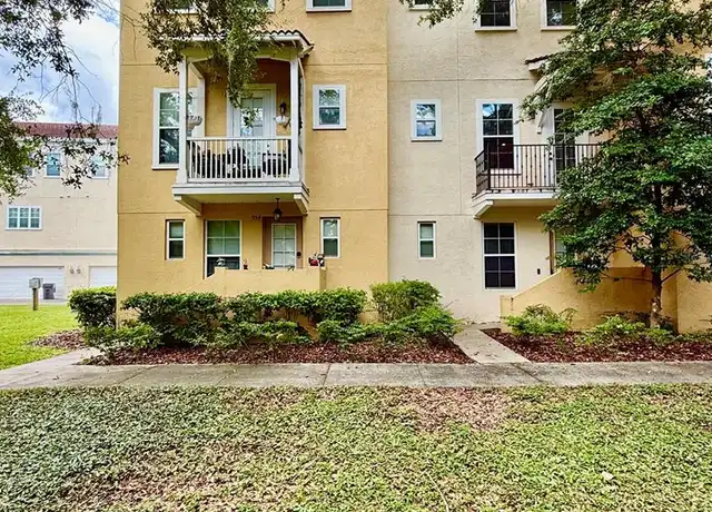 Property at 956 Sombra St, Tampa, FL, 33619, 2 beds, 2.5 baths, [object Object]