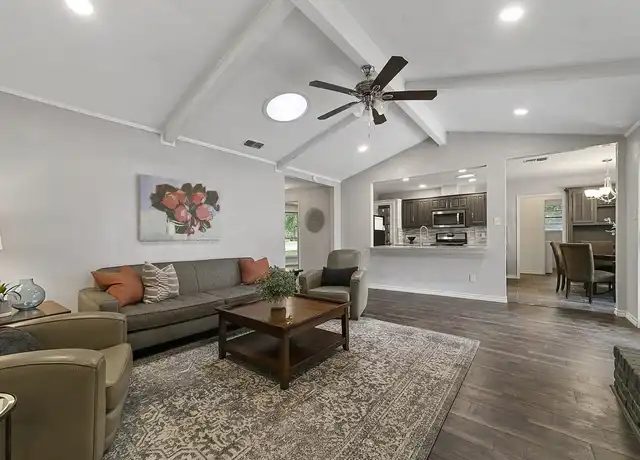 Property at 1318 Hanna Cir Unit 1C, DeSoto, TX, 75115, 6 beds, 2 baths, [object Object]