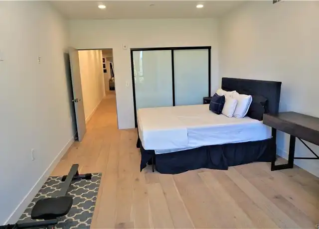 Property at 5110 Whitsett Ave #105, Valley Village, CA, 91607, 3 beds, 4 baths, [object Object]