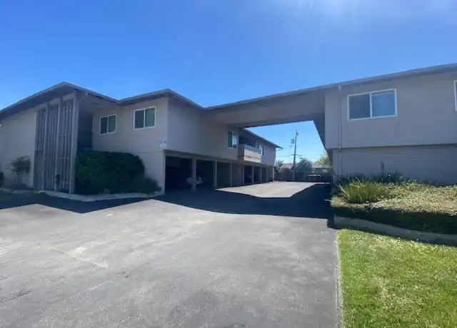 Property at 635 Palma Dr Unit 04, Salinas, CA, 93901, 1 bed, 1 bath, [object Object]
