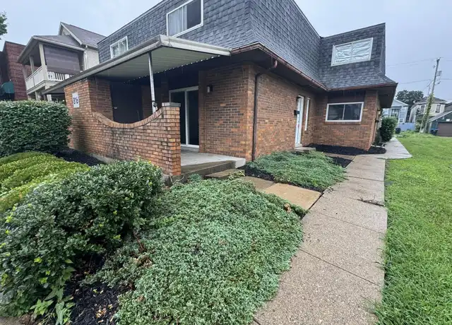 Property at 816 Orchard St Unit 2, Zanesville, OH, 43701, 1 bed, 1 bath, [object Object]