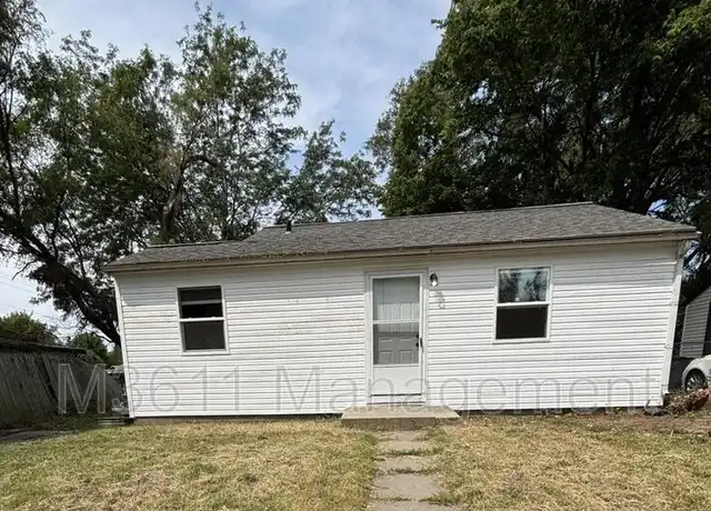 Property at 2221 N 31st St, Lincoln, NE, 68503, 2 beds, 1 bath, [object Object]