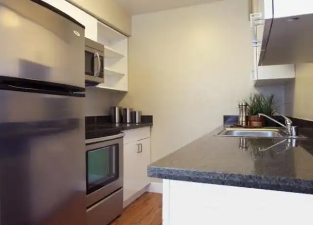 Property at 600 N Whisman Rd, Mountain View, CA, 94043, 2 beds, 1 bath, [object Object]