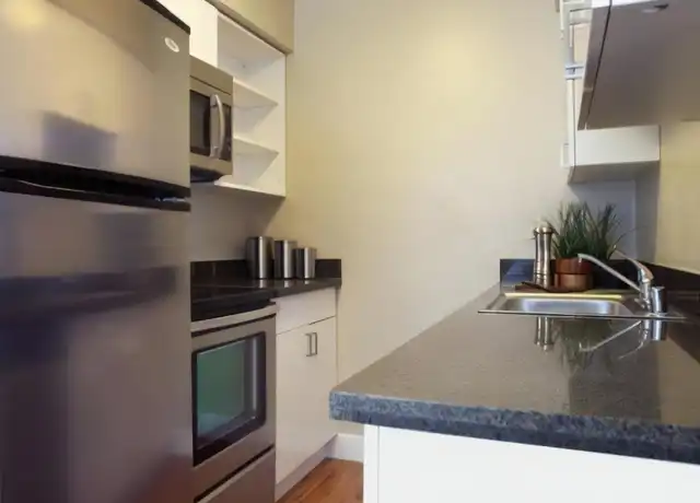 Property at 600 N Whisman Rd, Mountain View, CA, 94043, 2 beds, 1 bath, [object Object]