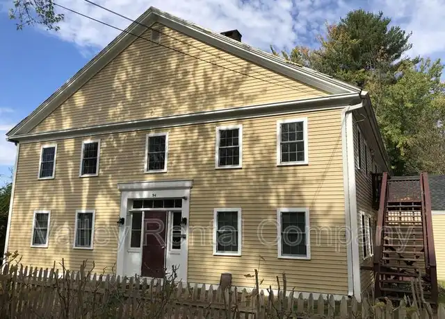 Property at 94 Bay Rd Unit 2, Hadley, MA, 01035, 5 beds, 2 baths, [object Object]