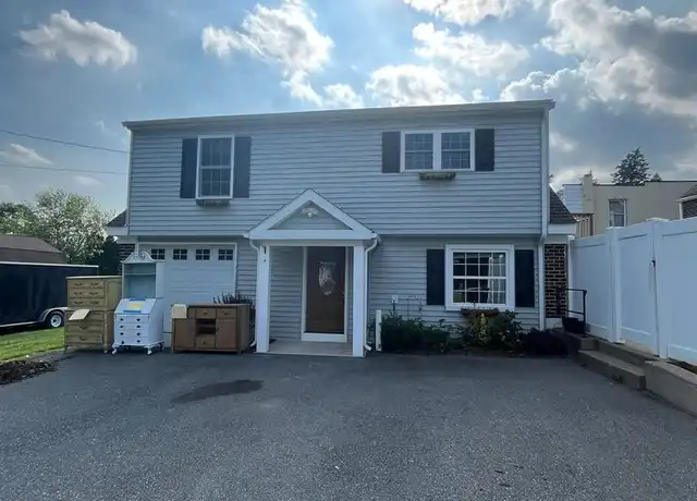 Property at 1933 13th St, Bethlehem, PA, 18020, 3 beds, 1 bath, [object Object]