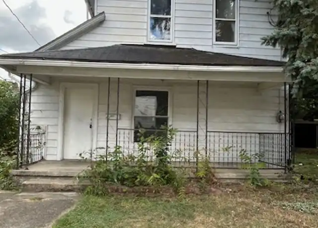 Property at 647 Sherman St, Akron, OH, 44311, 5 beds, 2 baths, [object Object]