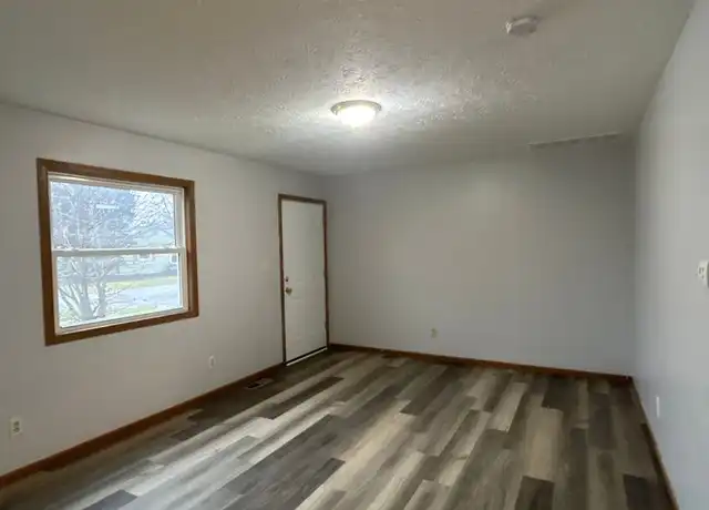 Property at 1901 Delaware St, Crawfordsville, IN, 47933, 2 beds, 1 bath, [object Object]