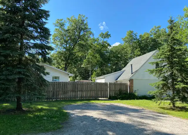 Property at 944 Juniper St, Traverse City, MI, 49686, 4 beds, 3 baths, [object Object]
