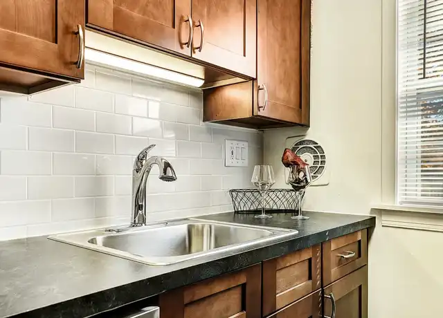 Property at Lehigh Plaza - 2104 Westgate Dr, Bethlehem, PA, 18017, 1-2 bed, 1-2 bath, [object Object]