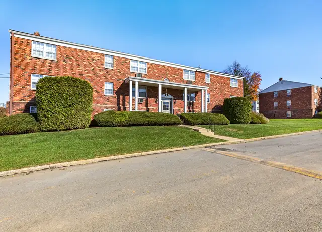 Photo of 2104 Westgate Dr, Bethlehem, PA 18017
