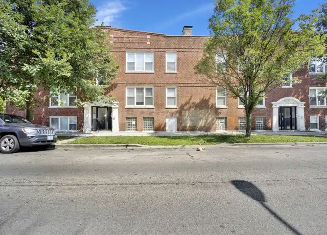 Property at 3922 W Altgeld St Unit 2, Chicago, IL, 60647, 2 beds, 1 bath, [object Object]