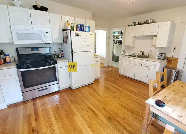 Property at 279 Pearl St Unit 3L, Cambridge, MA, 02139, 3 beds, 1 bath, [object Object]