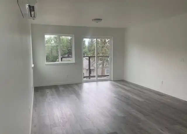 Property at 1419 NW 8th St Unit 202, Bend, OR, 97703, 2 beds, 2 baths, [object Object]