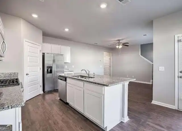 Property at 35 Cherry Tree Bnd, Newnan, GA, 30265, 3 beds, 3 baths, [object Object]