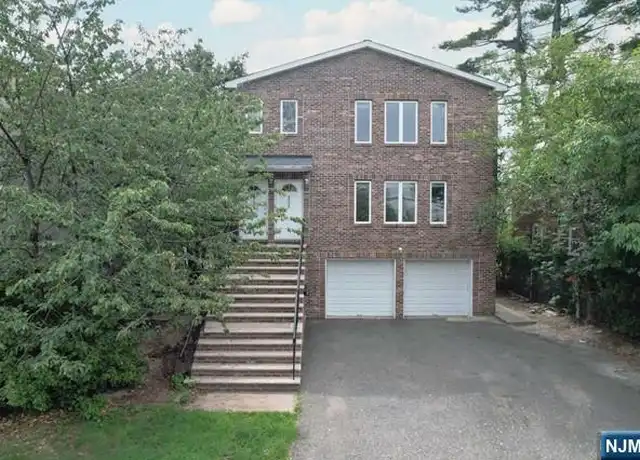 Property at 702 Bergen Blvd Unit 1, Ridgefield, NJ, 07657, 3 beds, 2 baths, [object Object]