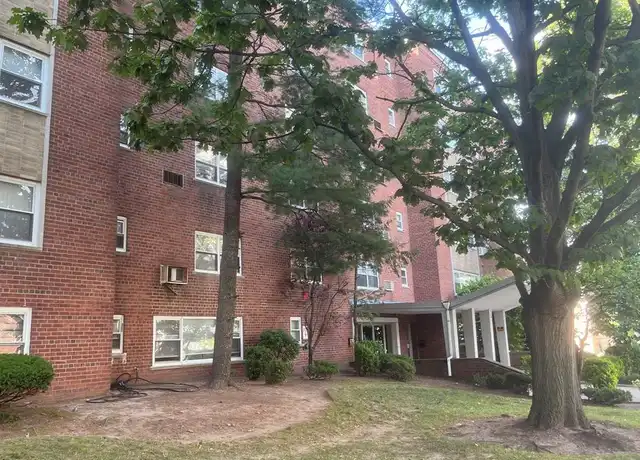 Property at 1575 Center Ave Unit 4F, Fort Lee, NJ, 07024, 1 bed, 1 bath, [object Object]
