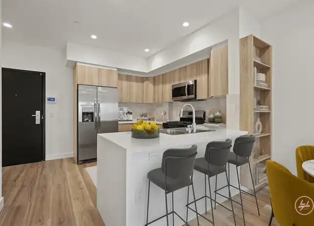 Property at Gordon Fountain - 1310 Gordon St, Los Angeles, CA, 90028, 3 beds, 3 baths, [object Object]