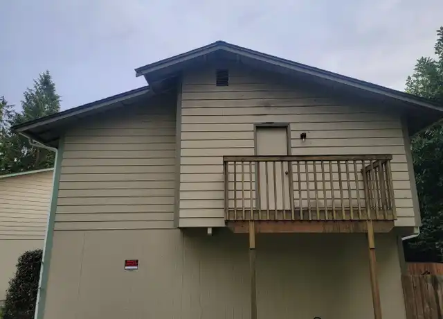 Property at 719 2nd Ave NE Unit 13, Puyallup, WA, 98372, 3 beds, 1.5 baths, [object Object]