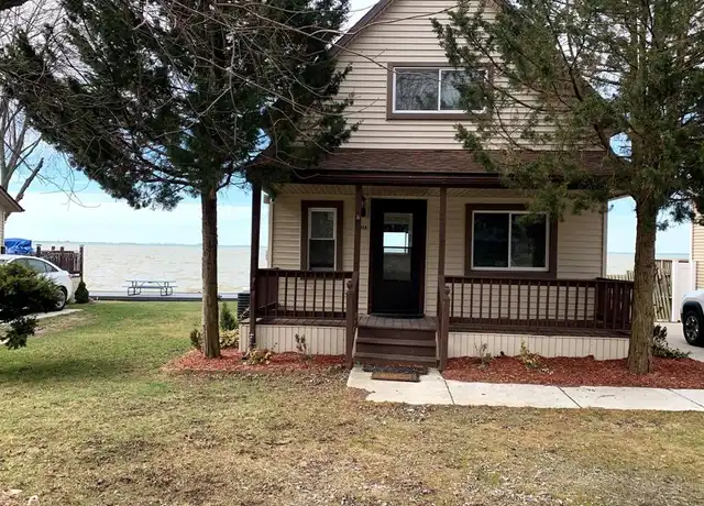 Property at 9315 Dixie Hwy, Ira, MI, 48023, 3 beds, 1 bath, [object Object]