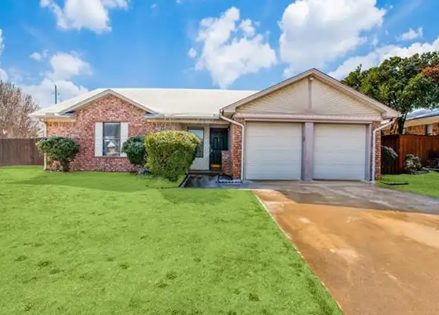 Property at 6937 Eagle Rock Dr, Fort Worth, TX, 76133, 3 beds, 2.5 baths, [object Object]