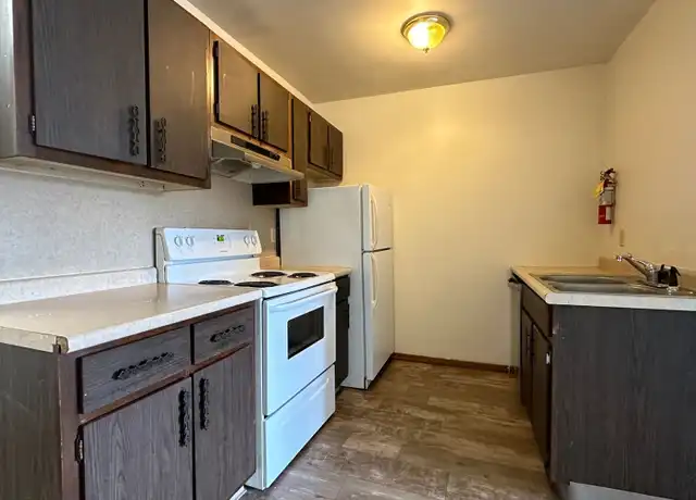 Property at 327 W 1st St Apt 19, Bloomington, IN, 47403, 1 bed, 1 bath, [object Object]