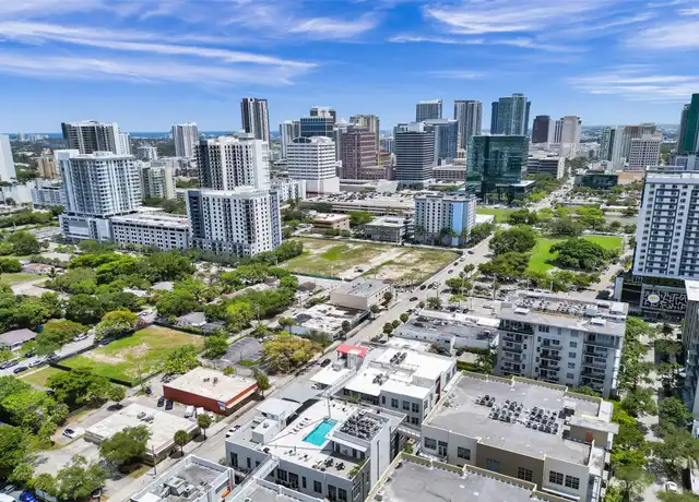 Property at 425 N Andrews Ave #303, Fort Lauderdale, FL, 33301, 1 bed, 1 bath, [object Object]