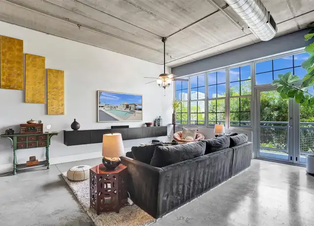Property at 425 N Andrews Ave #303, Fort Lauderdale, FL, 33301, 1 bed, 1 bath, [object Object]