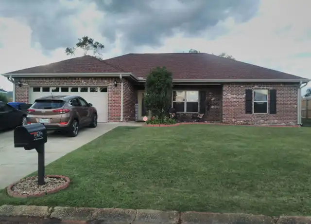 Property at 1803 Briarwood St, Deridder, LA, 70634, 3 beds, 2 baths, [object Object]