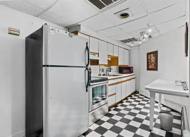 Property at 306 Commonwealth Ave #1, Boston, MA, 02115, 2 beds, 1 bath, [object Object]