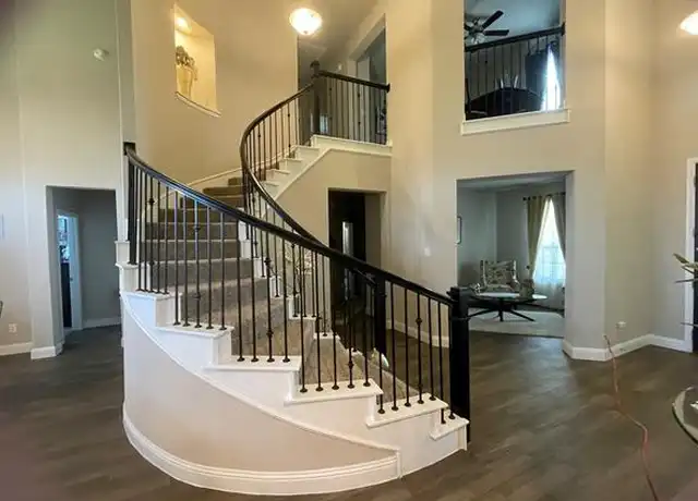 Property at 1100 Whispering Hill Dr, Mansfield, TX, 76063, 4 beds, 3 baths, [object Object]