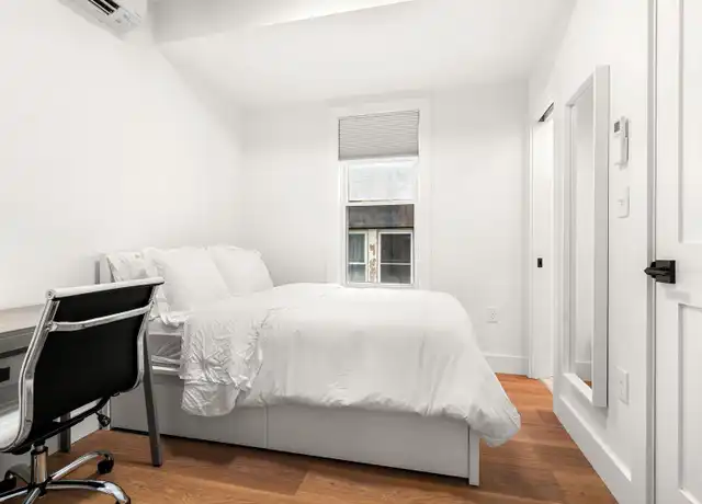 Property at 90 Forbes St Unit 2C, Boston, MA, 02130, 5 beds, 5 baths, [object Object]