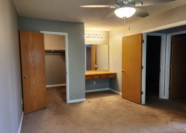 Property at 2523 E 117th St #19, Burnsville, MN, 55337, 2 beds, 2 baths, [object Object]