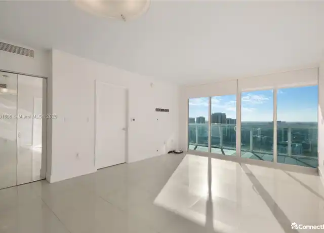 Property at 1800 N Bayshore Dr, Miami, FL, 33132, 2 beds, 2 baths, [object Object]